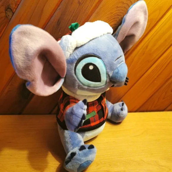 Disney's Large Stitch - Picture 2 of 3